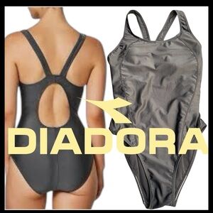 Diadora Black Endurance Training Kickback Swimsuit (34/M)
